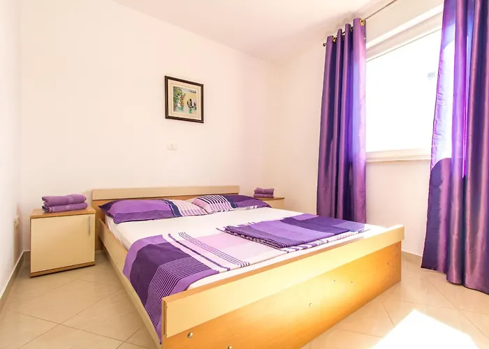 Boro - A6 Second Floor - Mpolo Apartment